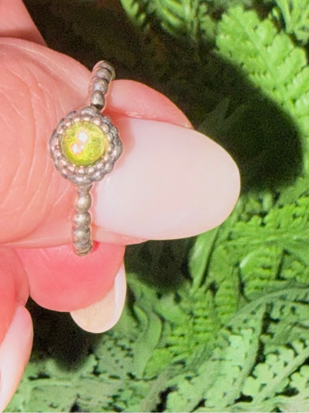 Pandora Birthday Blooms August Peridot Sterling Silver Beaded Ring